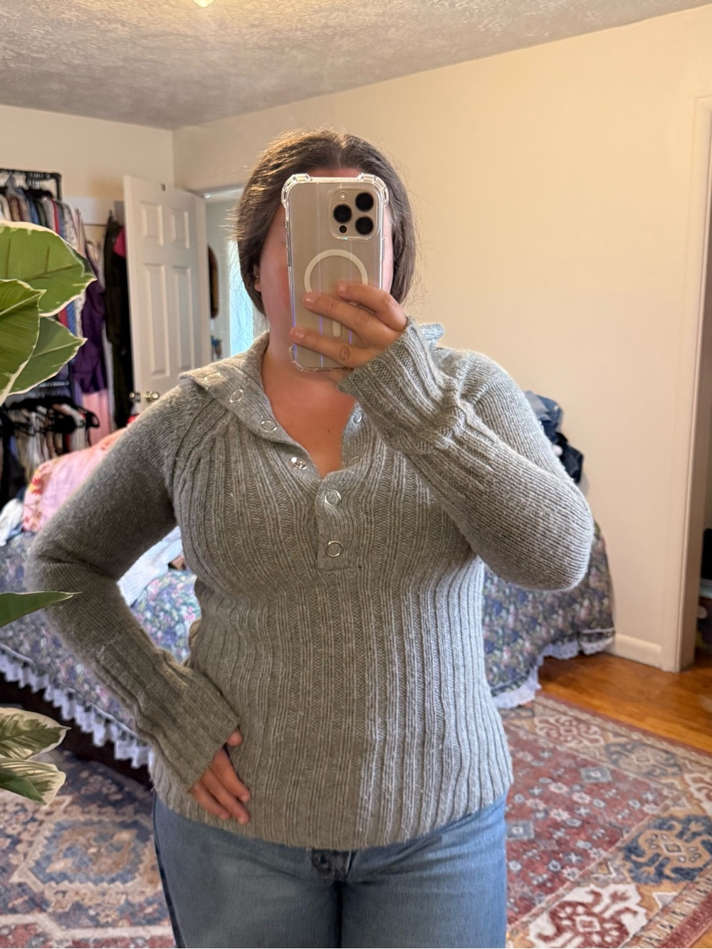 SO Y2K gray chunky knit sweater